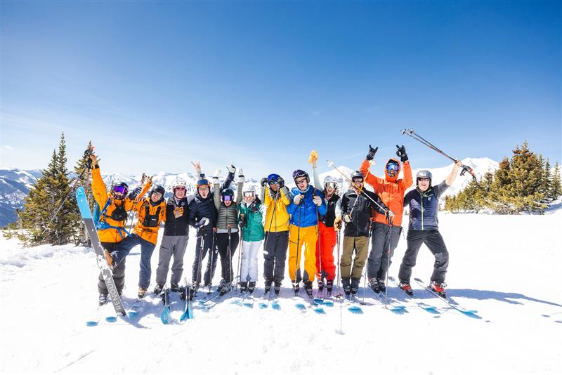 RenounPro members enjoying a ski day at Crested Butte