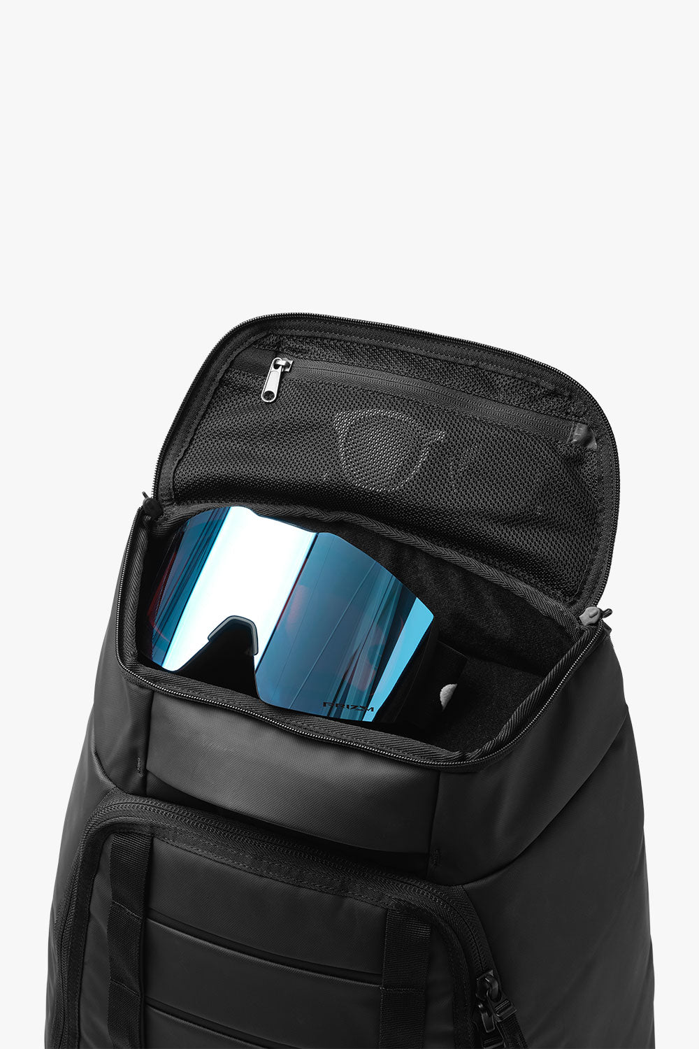 DB™ Hugger Bootpack 45L